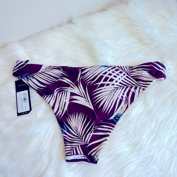 NWT Tavik Ali Reversible Bikini Bottom in Merlot Palm Print Size Medium - Picture 12 of 16